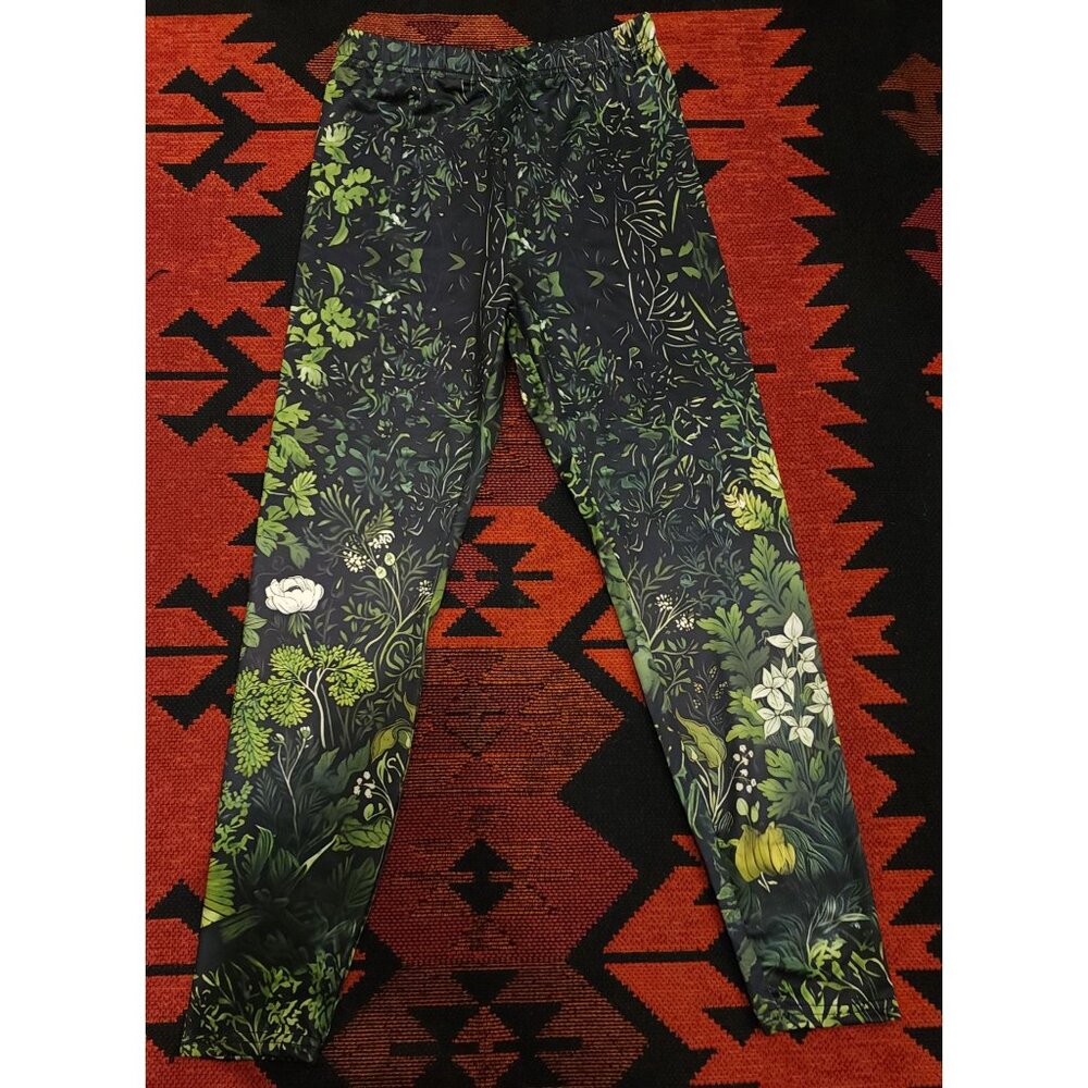 Women's Floral Green Leaf Leggings. Stretch Polyester/Spandex. Size Small - Picture 3 of 6